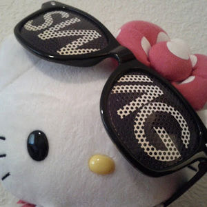 Meet your Posher, Alex